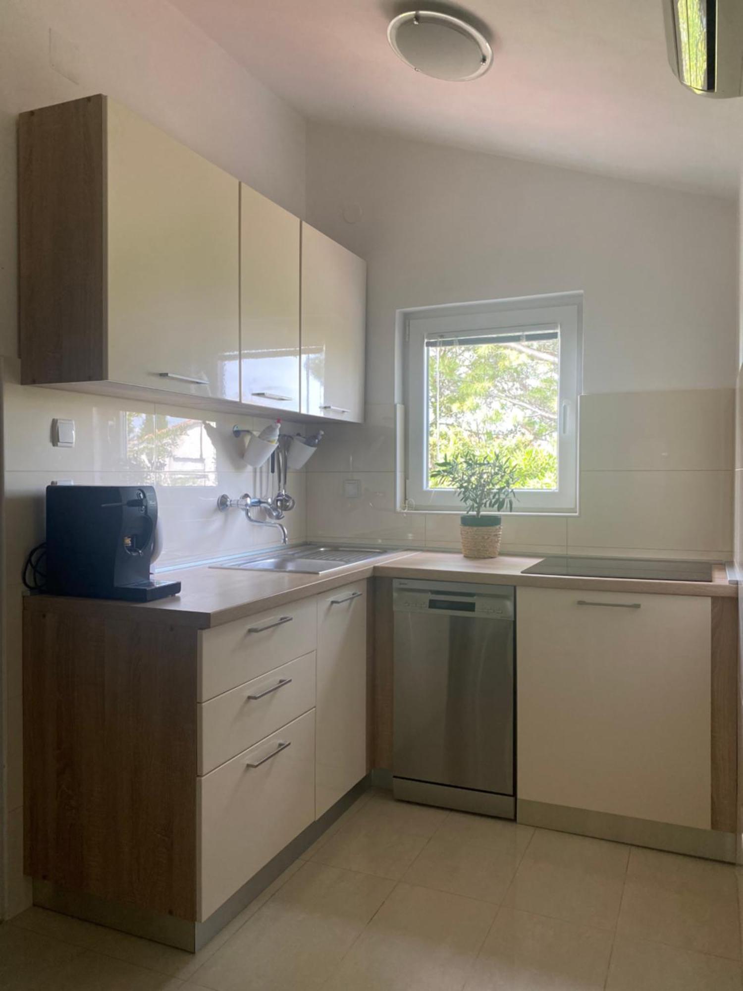 Apartment Ponos คิร์ก ภายนอก รูปภาพ