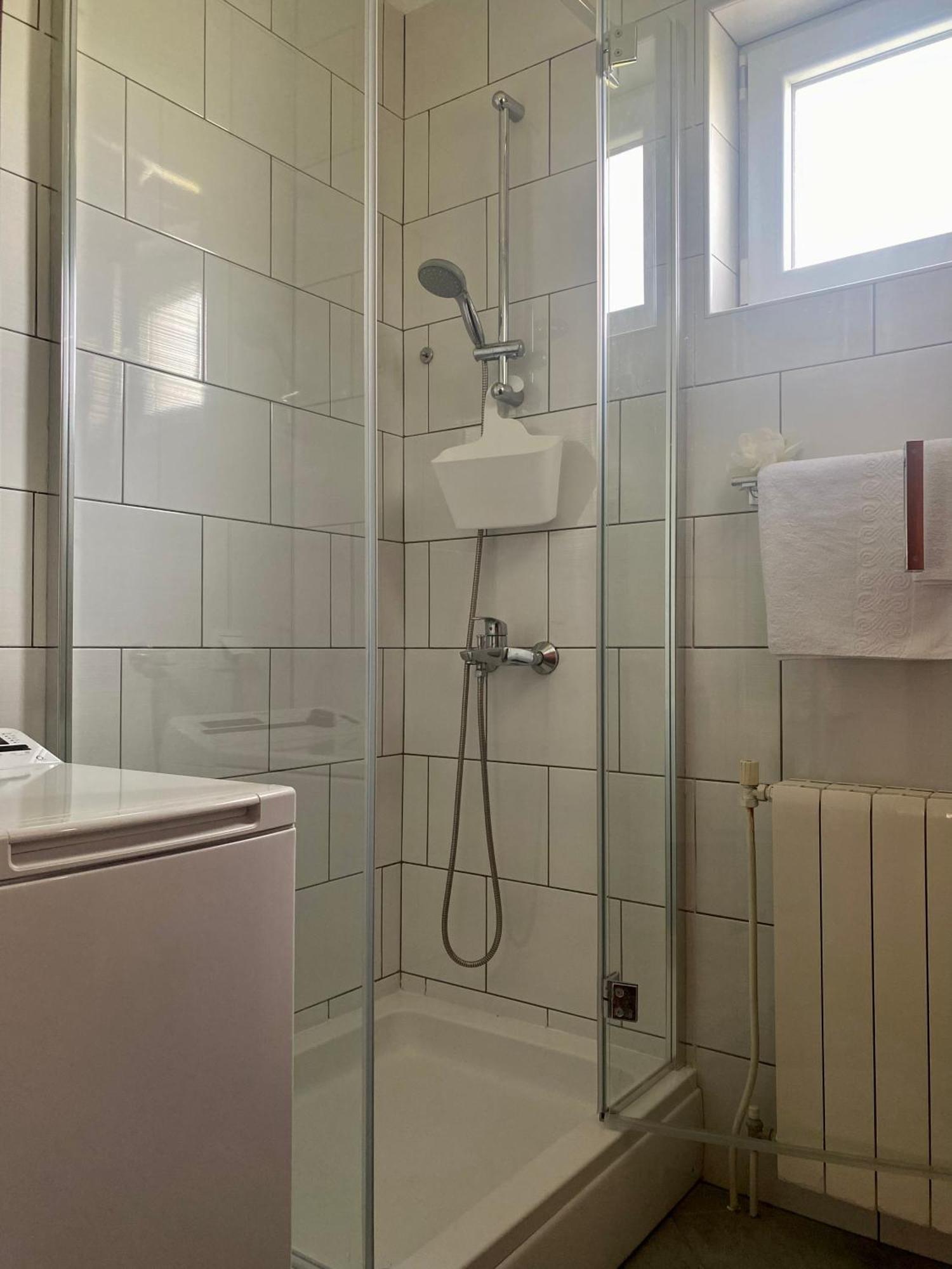Apartment Ponos คิร์ก ภายนอก รูปภาพ
